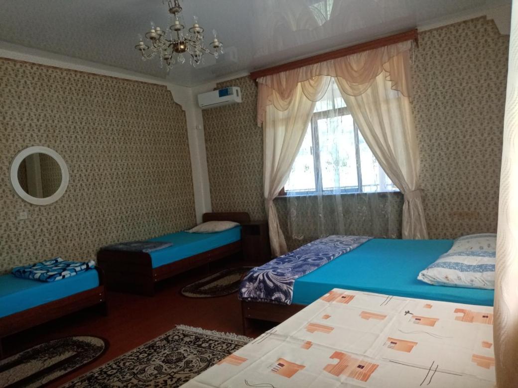 Guesthouse At Oleg'S Zolotoy Bereg Goudaouta Extérieur photo